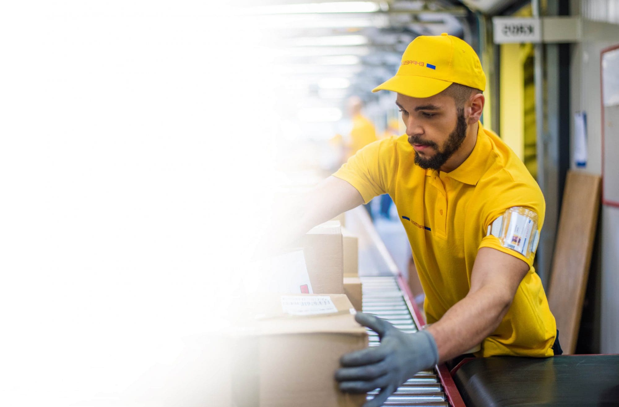 Custom Logistics Services Careers dfYOUNG